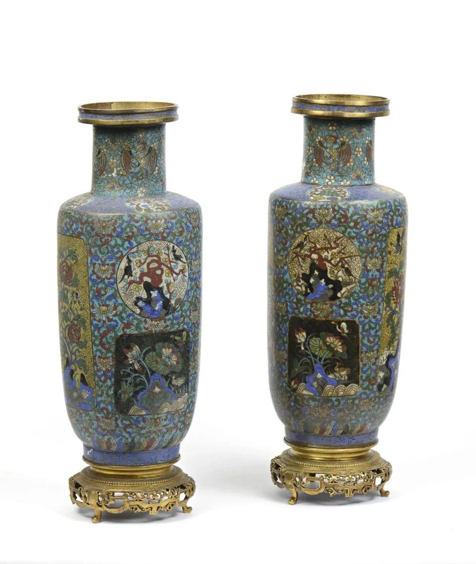 Paire de vases rouleaux - CHINE - XIXe siècle