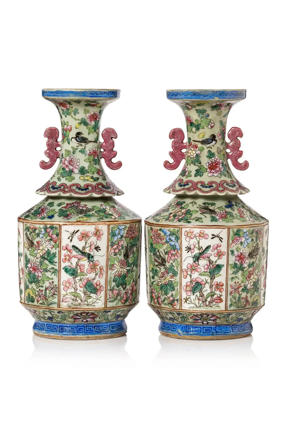 Paire de vases en porcelaine - CHINE - XIXe siècle