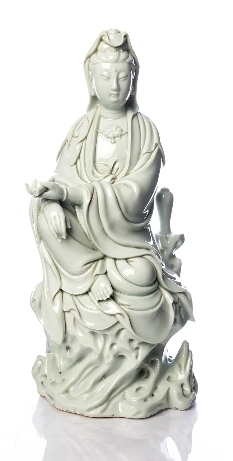 Statuette de Guanyin en porcelaine - CHINE - XXe siècle