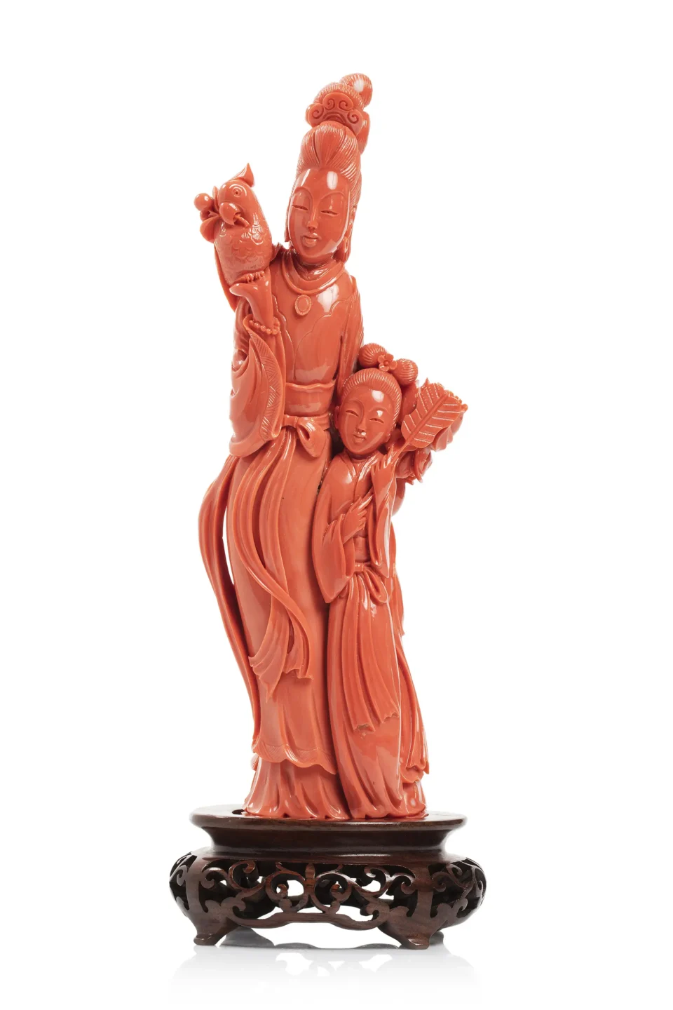 Statuette en corail rouge* - CHINE - XXe siècle