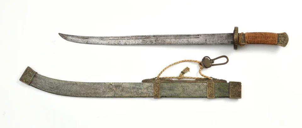 Sabre d’officier en acier - CHINE - XIXe siècle