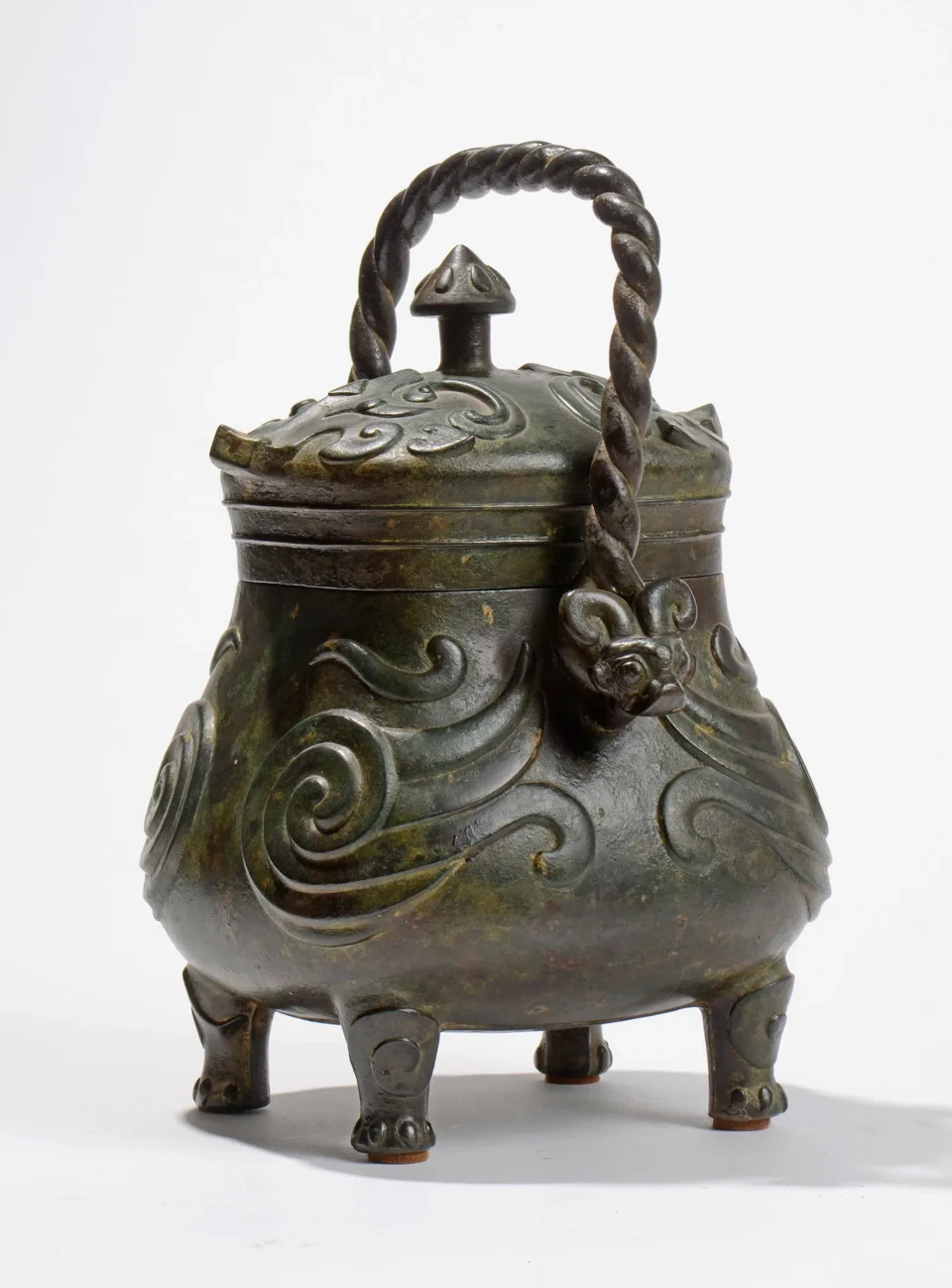 Vase couvert en bronze de patine verte - CHINE - Dynastie Ming (1368-1644)