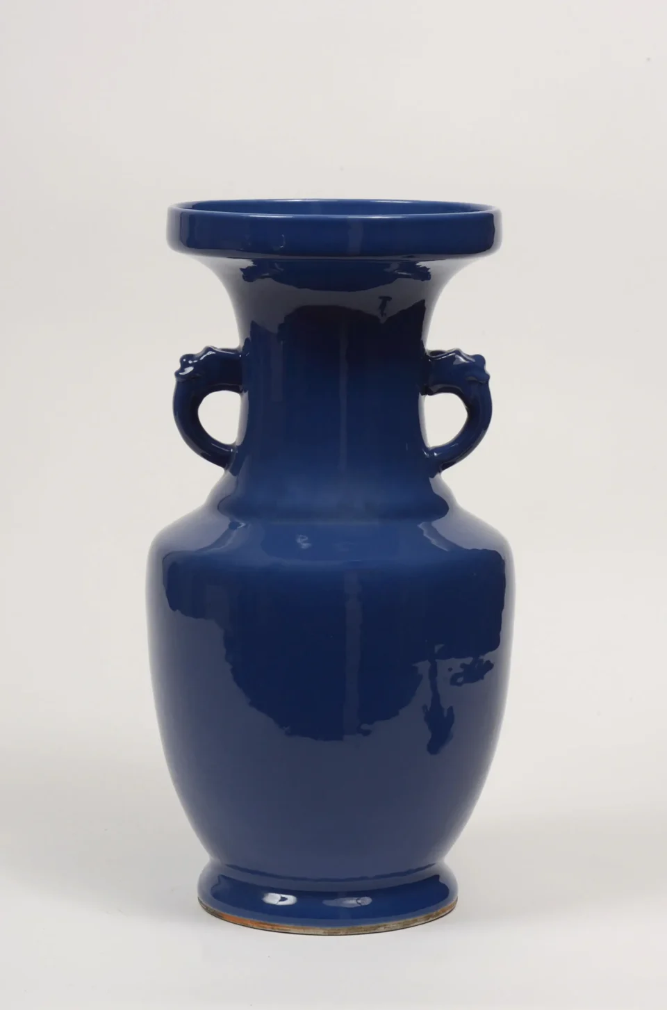 Vase de forme balustre en bel émail bleu lapis - CHINE - XIXe siècle