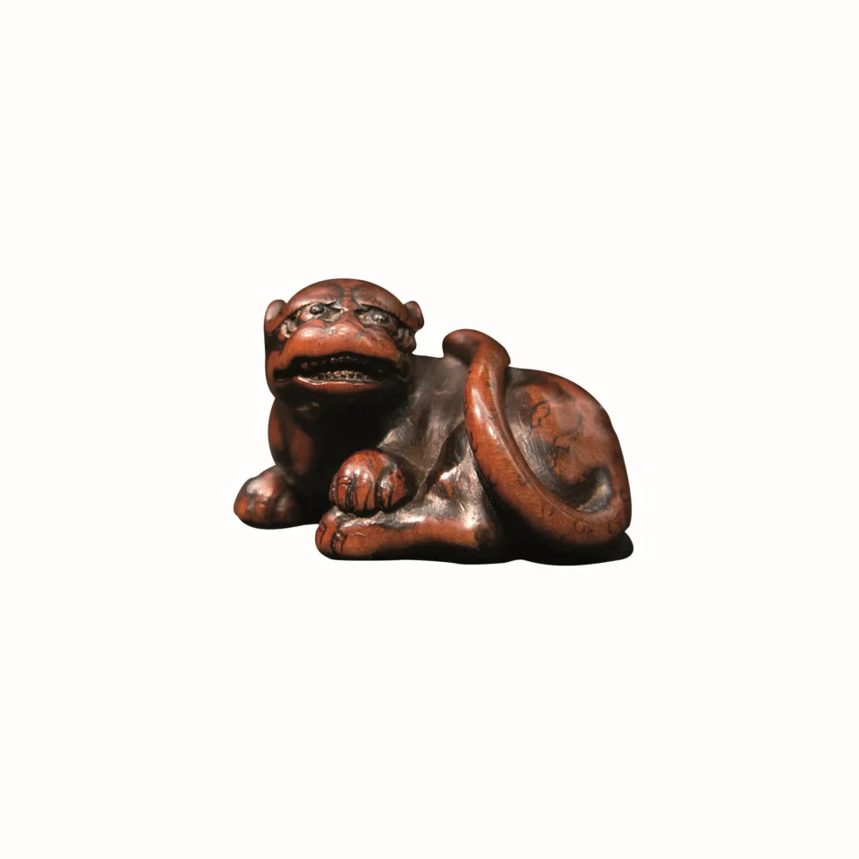 Netsuke en buis à patine brune, - JAPON - Epoque Edo (1603-1868 / XVII-XIXe siècle)