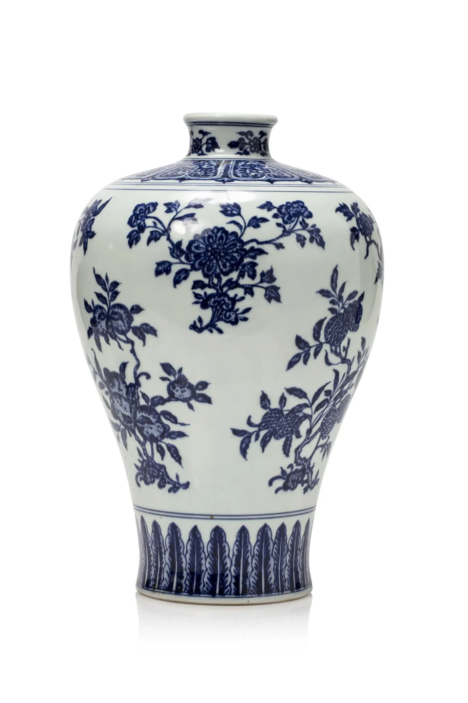 Blue and white porcelain vase, Meiping - CHINA - 20th century