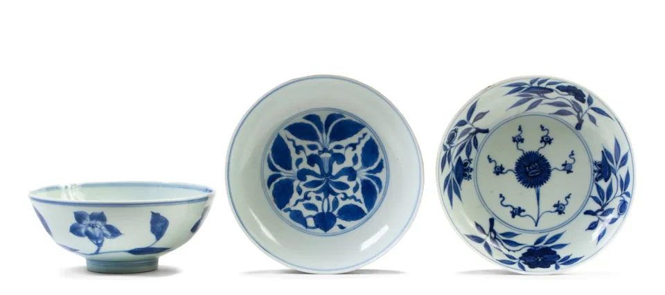 Ensemble de porcelaines comprenant - CHINE - XVIIIe siècle