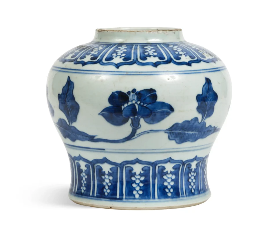 Porcelain jar - CHINA - 18th century