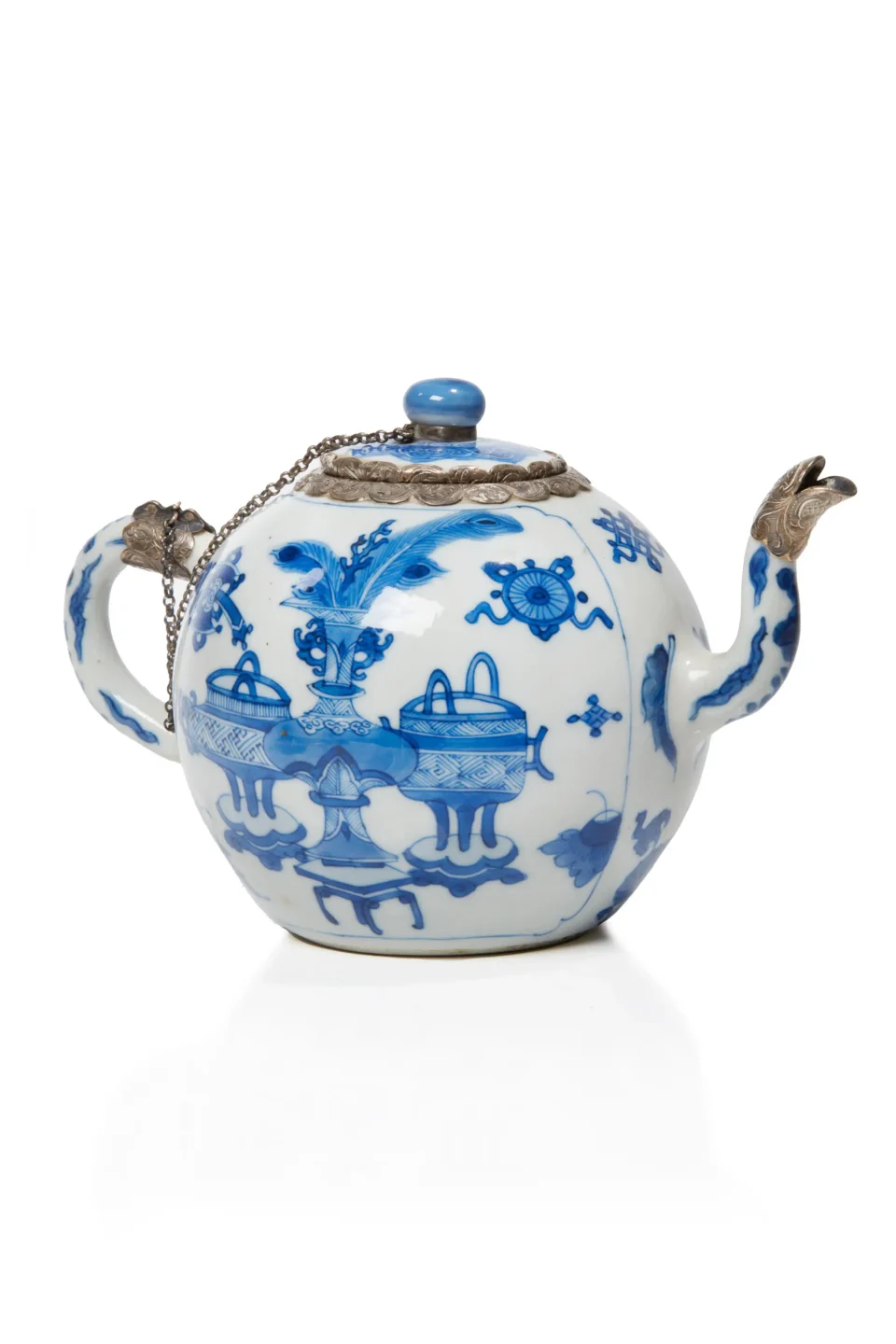 White porcelain teapot - CHINA - KANGXI period (1662-1722 / XVII-XVIIIth century )