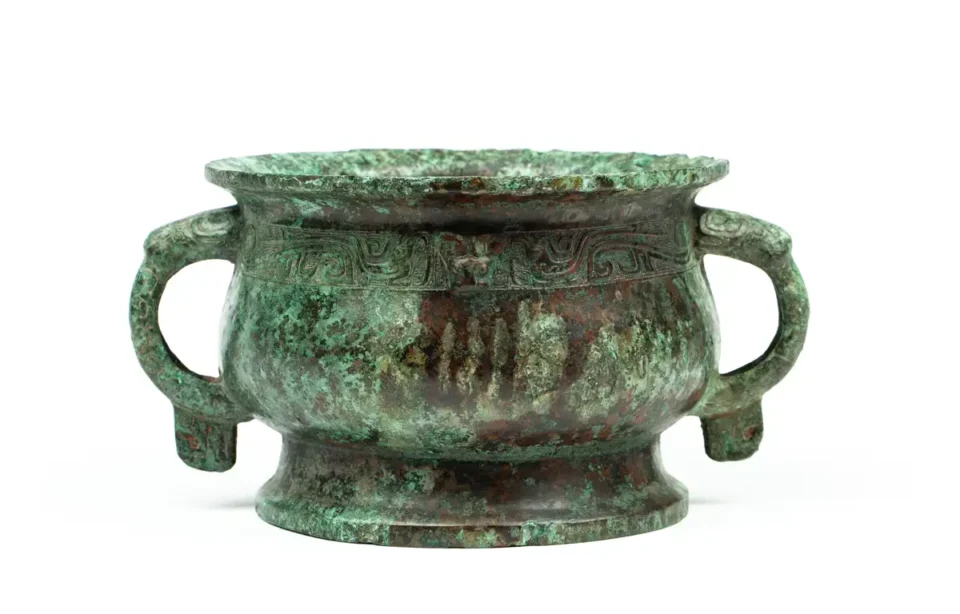 Vase rituel en bronze de forme « gui » - CHINE - XIXe siècle