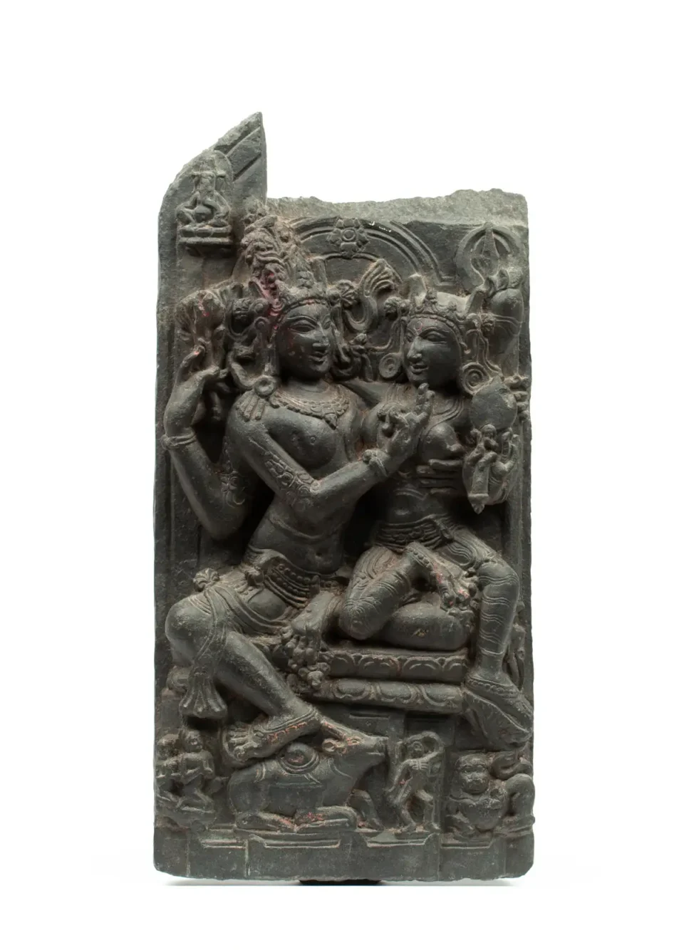 Carved black stone stele - INDIA - X-XIIth century