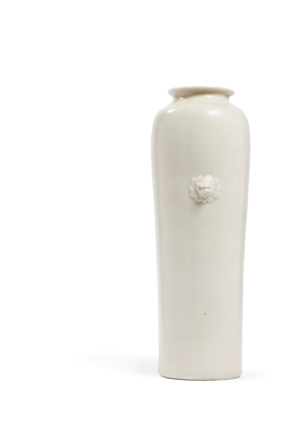 Vase cylindrique à petit col ourlé, en porcelaine et émail blanc de Chine - CHINE - XVIIIe siècle