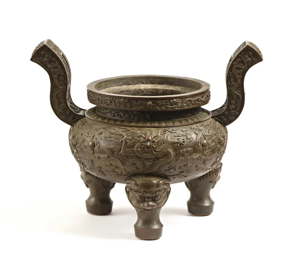 Large tripod bronze incense burner - CHINA - QIANLONG period (1736-1795)