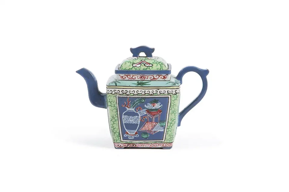 Yixing earthenware teapot - CHINA - 19th century