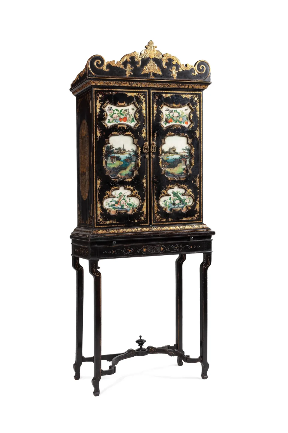 Cabinet en bois laqué noir - CHINE - XIXe siècle