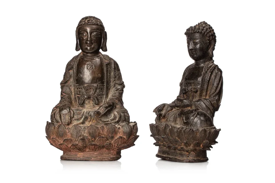 Deux statuettes de Bouddha en bronze - CHINE - Dynastie Ming (1368-1644)