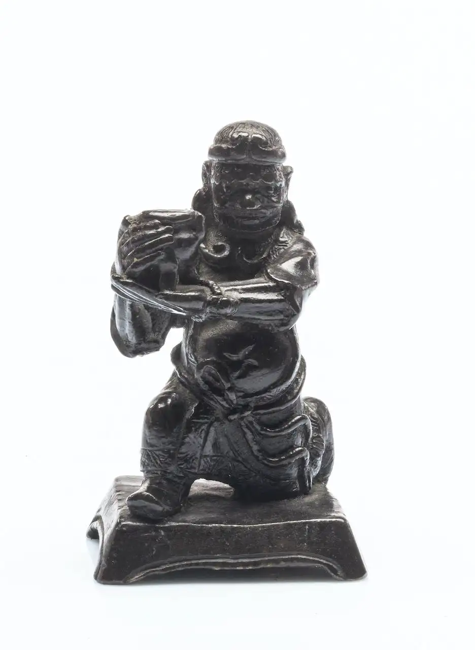 Statuette en bronze - CHINE - XVIIe siècle