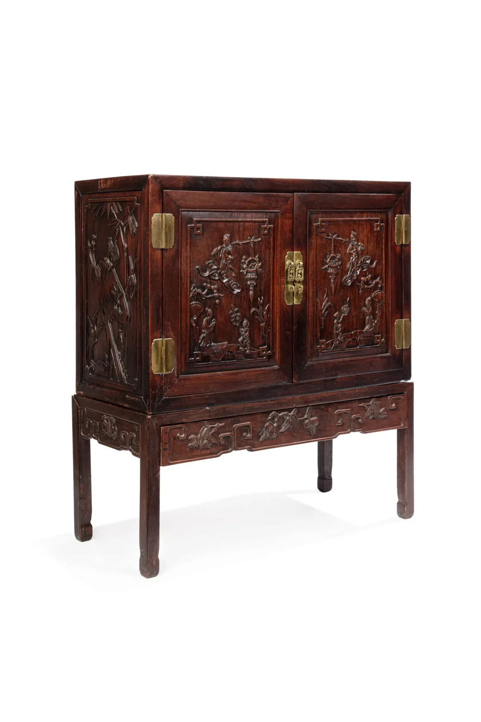 Meuble en bois de hongmu sculpté - CHINE - XIXe siècle